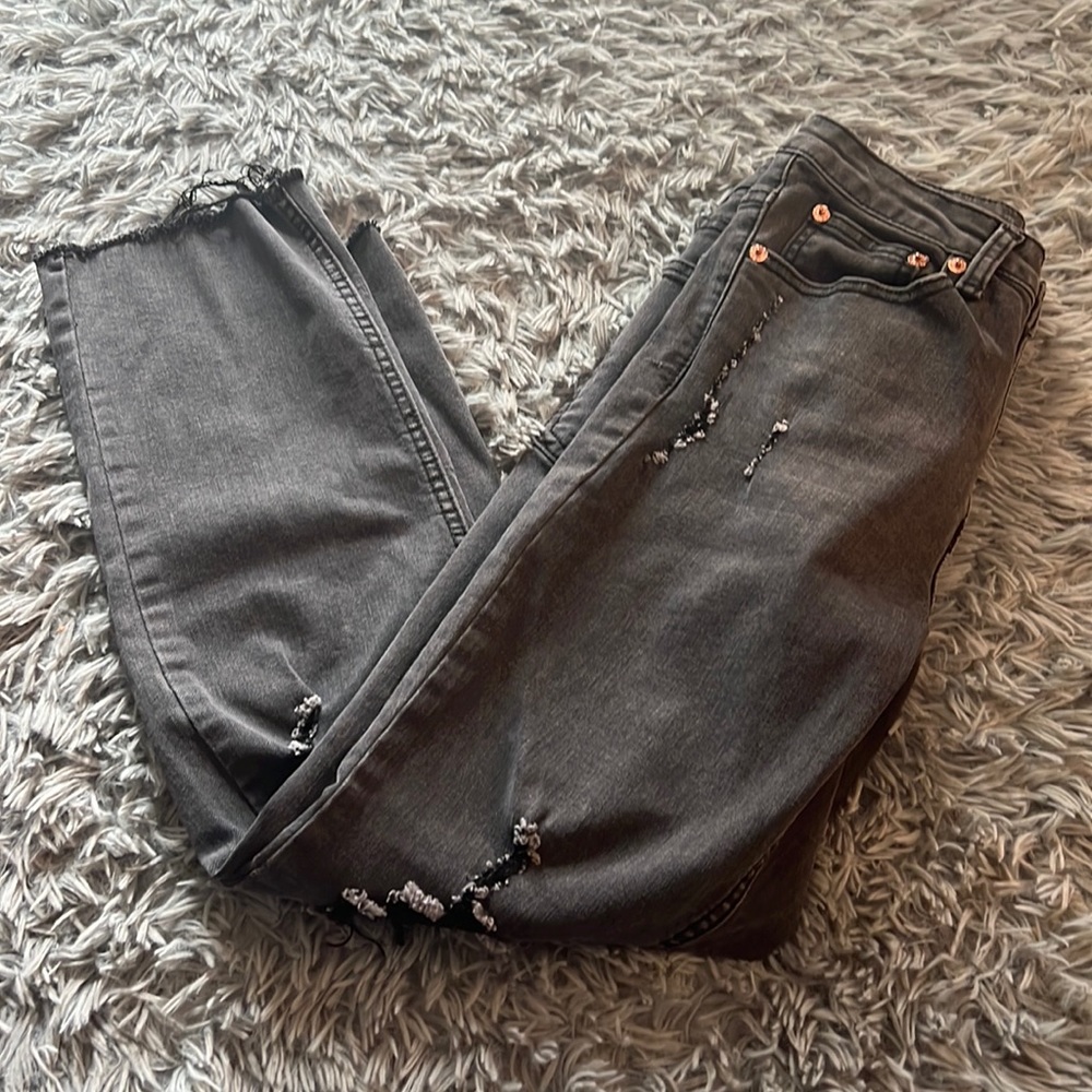 Distressed Ankle Jeans